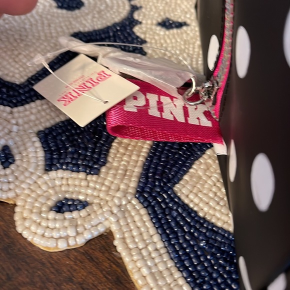 Pink Cosmetic Toiletries Essentials Bag - Picture 3 of 8